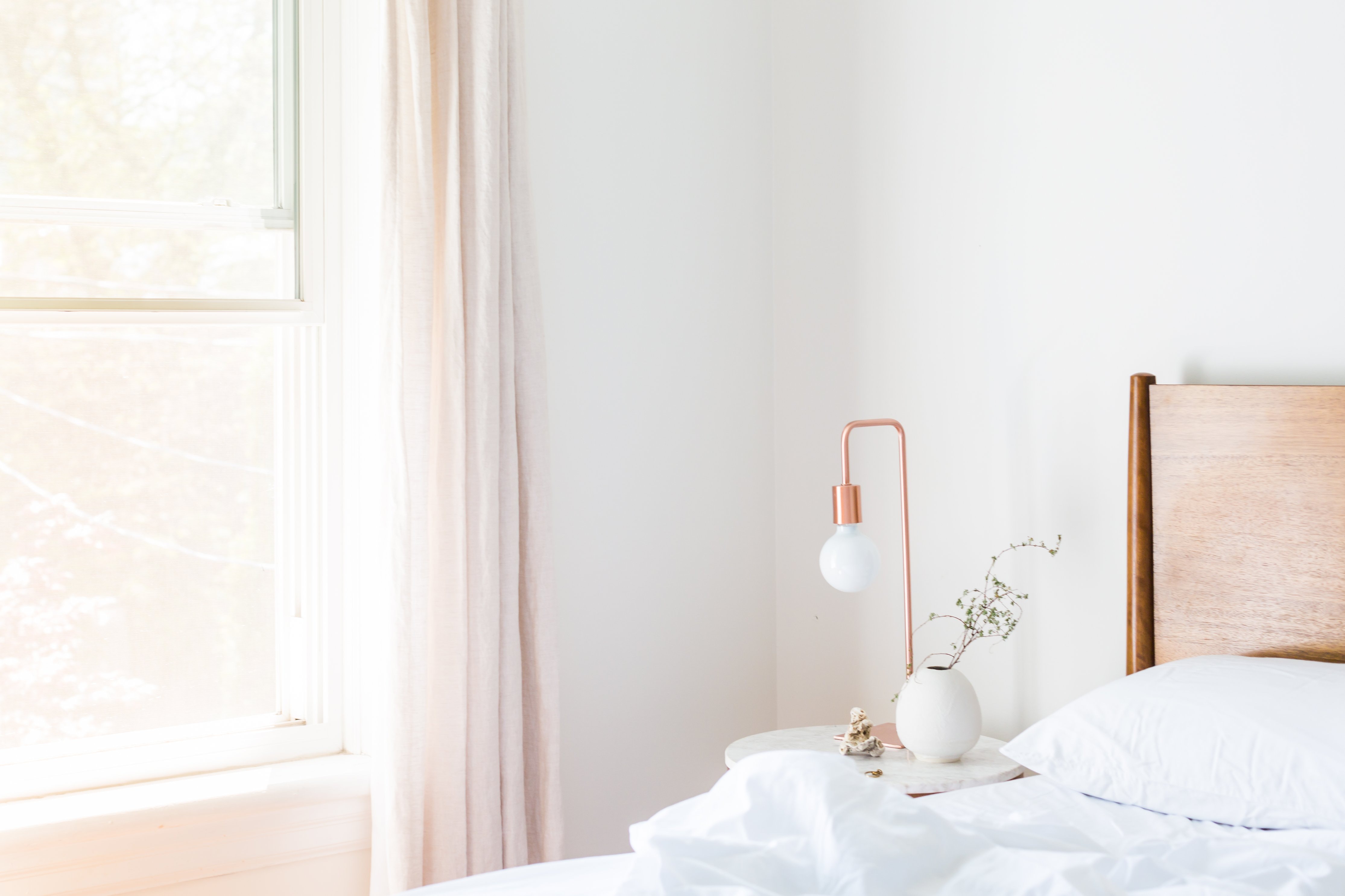 apartment-bed-bedroom-545034 Housekeeping productivity